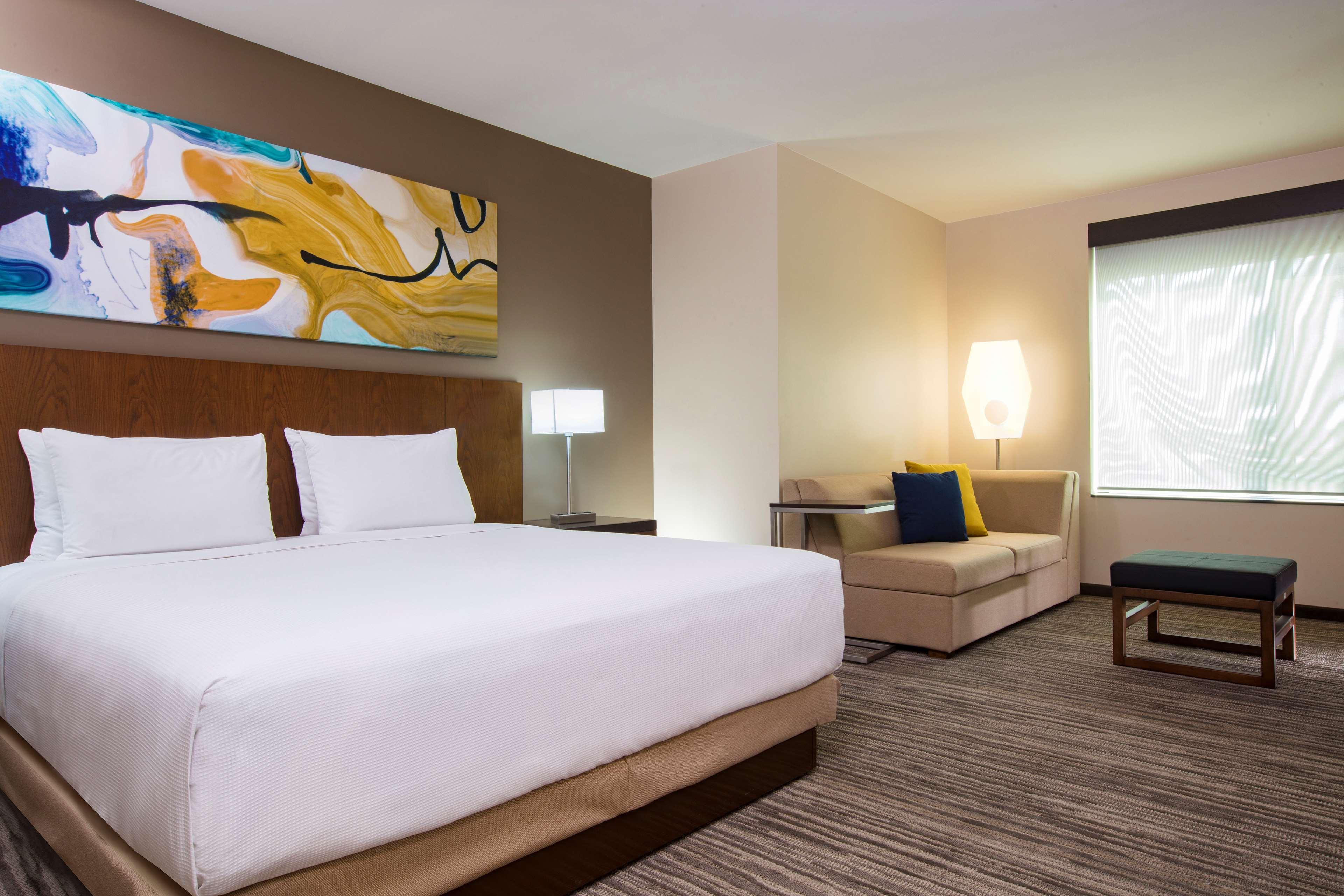 Hyatt Place Aguascalientes Bonaterra Exterior photo